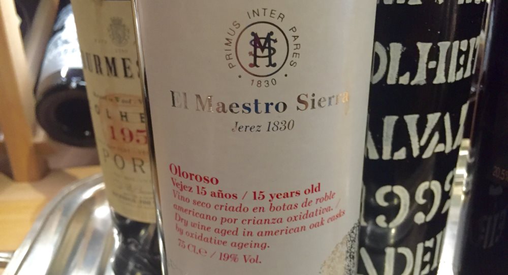 El Maestro Sierra 15 year dry Oloroso